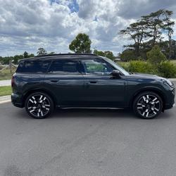 2025 MINI Countryman SE JCW Sport