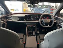 2025 Audi Q5 TDI 150kW