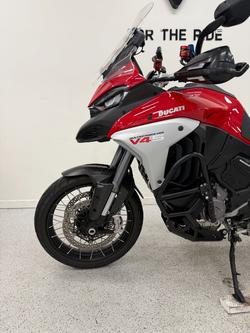 2023 DUCATI MULTISTRADA V4 S Red