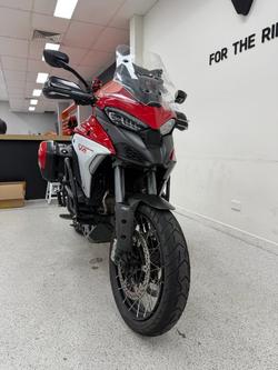 2023 DUCATI MULTISTRADA V4 S Red