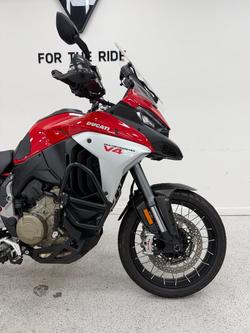 2023 DUCATI MULTISTRADA V4 S Red