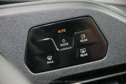 2025 Volkswagen Caddy TSI220