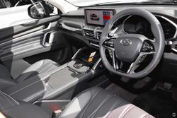 2025 LDV D90 Executive