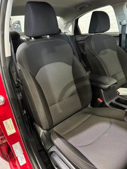 2021 Kia Cerato S BD MY22 Runway Red