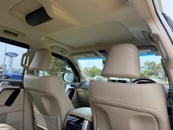 2023 Toyota Landcruiser Prado Kakadu