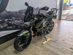 2023 Kawasaki Z400 Black