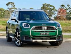 2025 MINI Countryman S Favoured