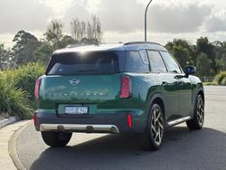 2025 MINI Countryman S Favoured
