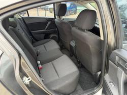 2009 MAZDA MAZDA3 NEO