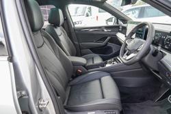 2025 Volkswagen Tiguan 195TSI R-Line