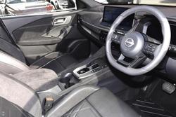 2025 Nissan QASHQAI N-DESIGN e-POWER J12 MY25 Ceramic Grey with Onyx Black Roof