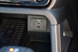 2023 Ford Everest Platinum