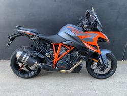 KTM 1290 Super Duke GT