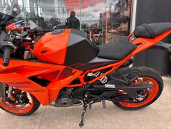 2024 Ktm RC 390 ORANGE