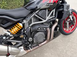 2023 Indian FTR SPORT ONYX BLACK RED