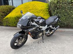 2006 Honda VTR1000F (FIRESTORM)