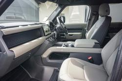 2025 Land Rover Defender 110 D250 S