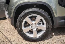 2025 Land Rover Defender 110 D250 S