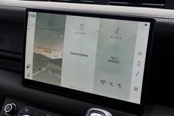 2025 Land Rover Defender 110 D250 S