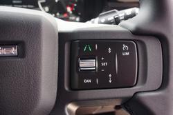 2025 Land Rover Defender 110 D250 S