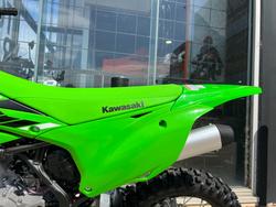 2025 Kawasaki 2025 Kawasaki 112CC KX112 (KX112ASFNN) Motocross GREEN