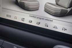 2025 Land Rover Defender 110 D350 X-Dynamic SE