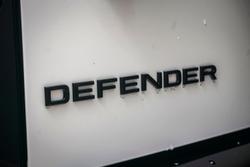 2025 Land Rover Defender 110 D350 X-Dynamic SE