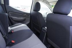 2015 Mitsubishi Triton GLX