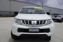 2015 Mitsubishi Triton GLX