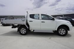 2015 Mitsubishi Triton GLX