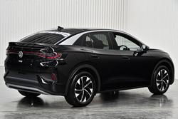 2025 Volkswagen ID.5 Pro