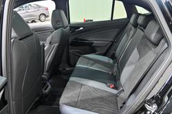 2025 Volkswagen ID.5 Pro