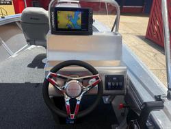 2025 Makocraft 521 HD S.U.V