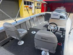 2025 Makocraft 521 HD S.U.V