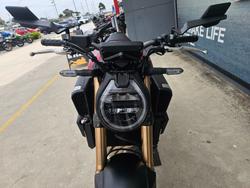 2024 Honda CB650RAC Red