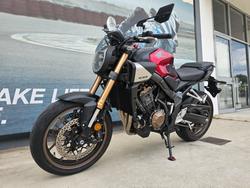 2024 Honda CB650RAC Red