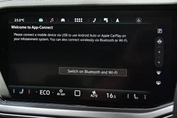 2025 Volkswagen Touareg R