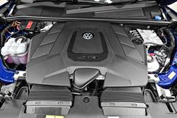 2025 Volkswagen Touareg R