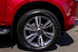 2024 Isuzu MU-X LS-T