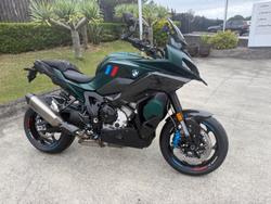 2025 BMW M 1000 XR Competition M 1000 Green