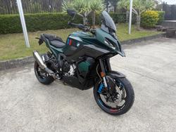 2025 BMW M 1000 XR Competition M 1000 Green