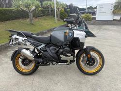 2025 BMW R 1300 GS Adventure Option 719 R 1300 Green
