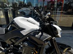 2026 Kawasaki 2026 Kawasaki 900CC Z900 SUPERNAKED (ZR900STFNN) SPORTS WHITE