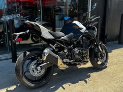 2026 Kawasaki 2026 Kawasaki 900CC Z900 SUPERNAKED (ZR900STFNN) SPORTS WHITE