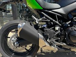 2026 Kawasaki 2026 Kawasaki 900CC Z900 SUPERNAKED (ZR900STFNN) SPORTS GREEN
