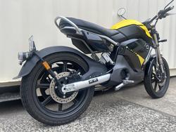 2021 SUPER SOCO TC MAX ROAD YELLOW