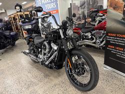 2025 Harley-Davidson Street Bob 117 (FXBB) Softail Black