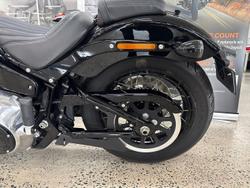 2025 Harley-Davidson Street Bob 117 (FXBB) Softail Black