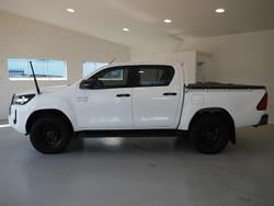 2021 Toyota Hilux SR