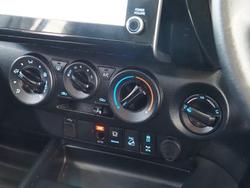 2021 Toyota Hilux SR